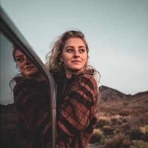 Meet your Posher, Sydney